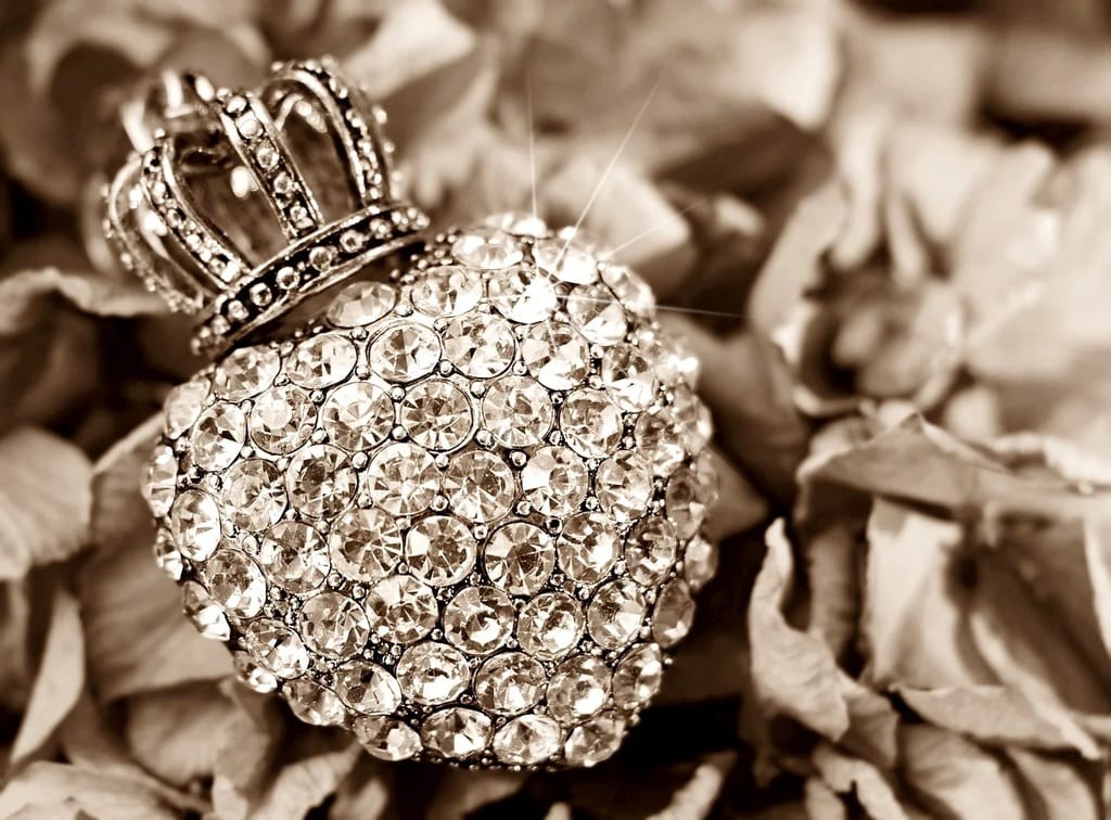 Comment porter un collier en diamant ?